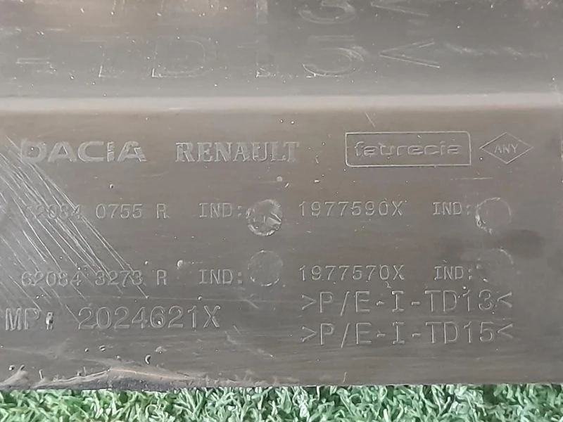 Spoiler Centrale Paraurti INF ANT 620843273R Dacia Duster II 2018