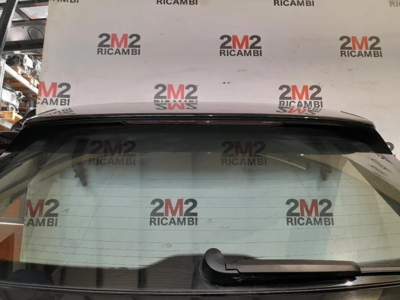 Spoiler Frangivento POST 81A827933CGRU Audi Q2 GAB 2016