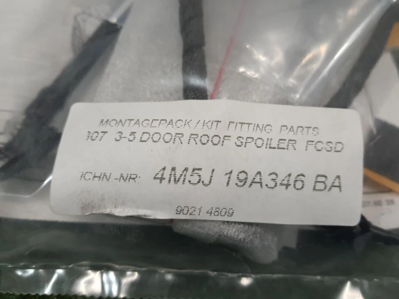 Spoiler Frangivento POST 1550673 4M5JZ44210 Ford Focus II 2005