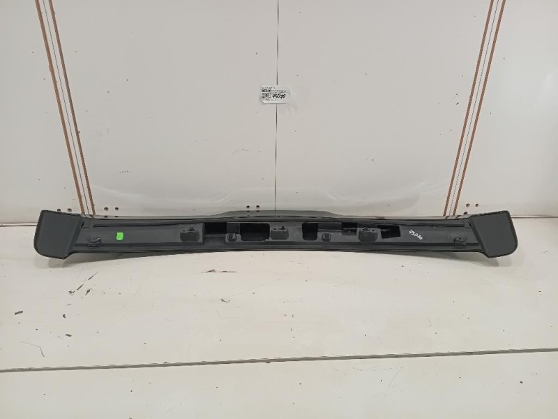 Spoiler Frangivento POST 8M51-A44210-A Ford Focus IV 2011