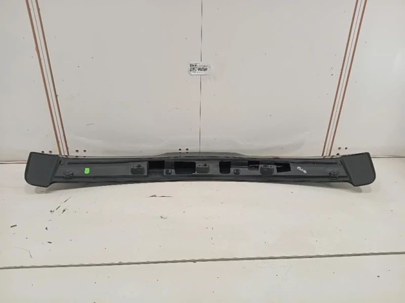 Spoiler Frangivento POST 8M51-A44210-A Ford Focus IV 2011