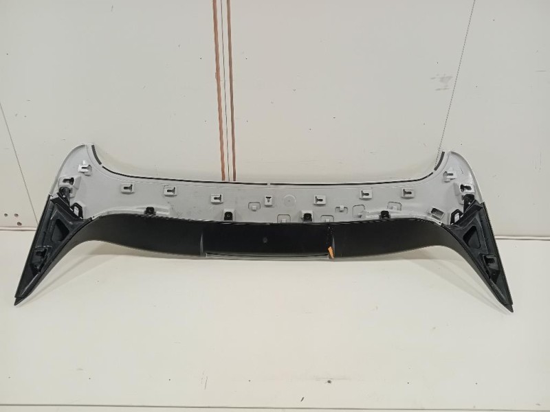 Spoiler Frangivento POST 74900-3M0 Honda HR-V III 2021