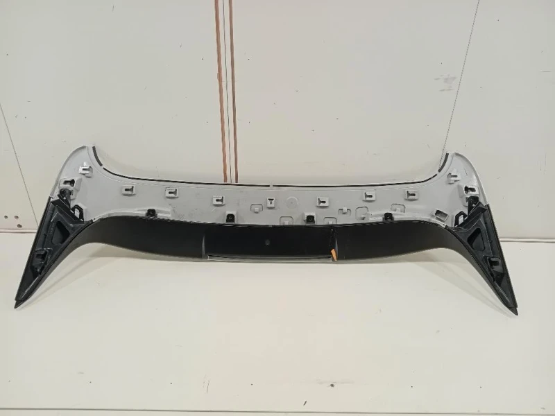 Spoiler Frangivento POST 74900-3M0 Honda HR-V III 2021