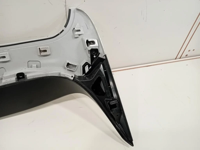 Spoiler Frangivento POST 74900-3M0 Honda HR-V III 2021