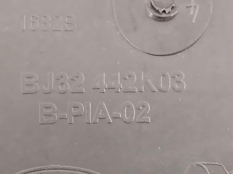 Spoiler Frangivento POST BJ32 442K03 Land Rover Range Rover Evoque I 2011