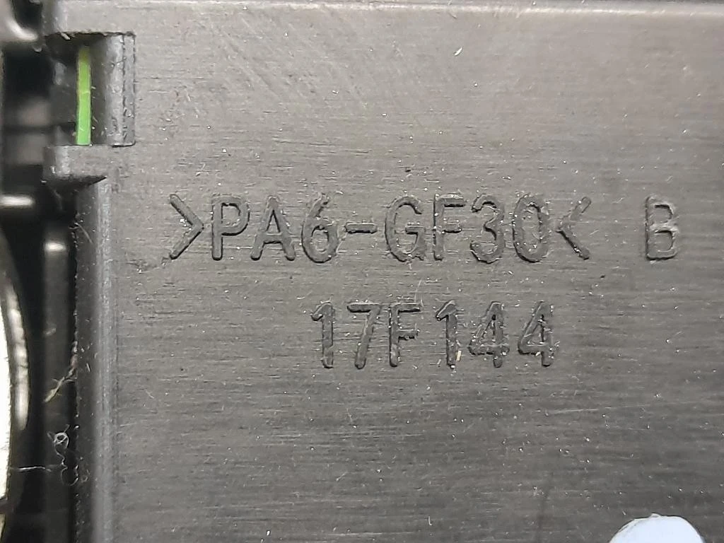 Devioguida Completo 173882 Toyota Yaris IV 2012