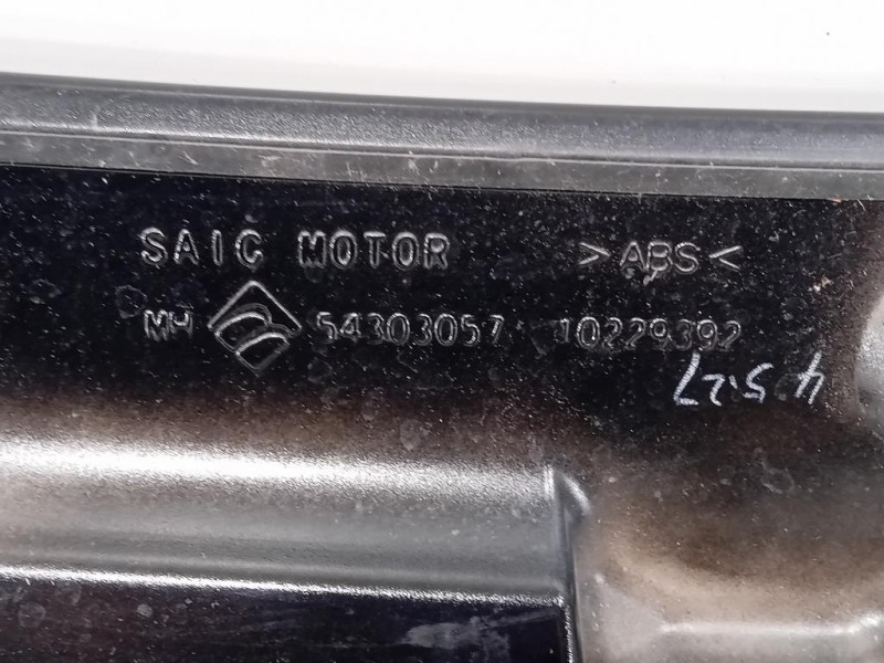 Spoiler Frangivento POST 54303057 Mg ZS II 2020