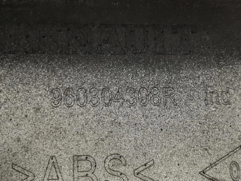 Spoiler Frangivento POST 960307284R Renault CLIO IV 2013