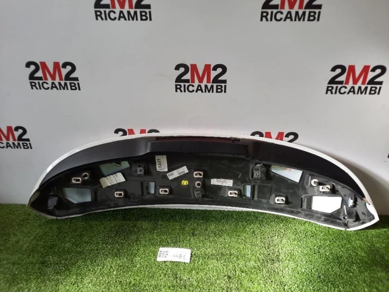 Spoiler Frangivento POST 960301593R Renault Mégane IV 2016