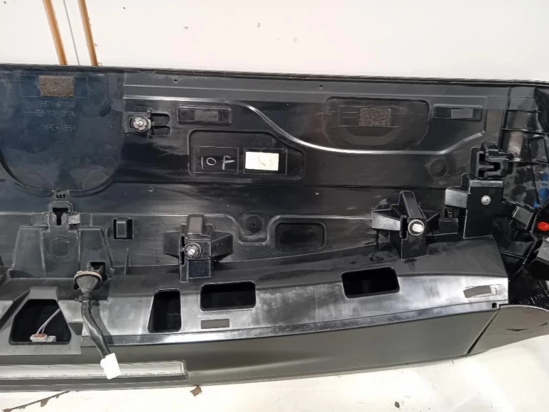 Spoiler Frangivento POST 7608542908 Toyota RAV 4 V 2018