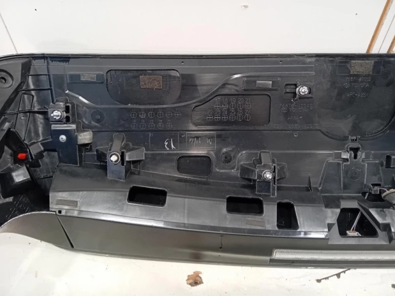 Spoiler Frangivento POST 7608542908 Toyota RAV 4 V 2018