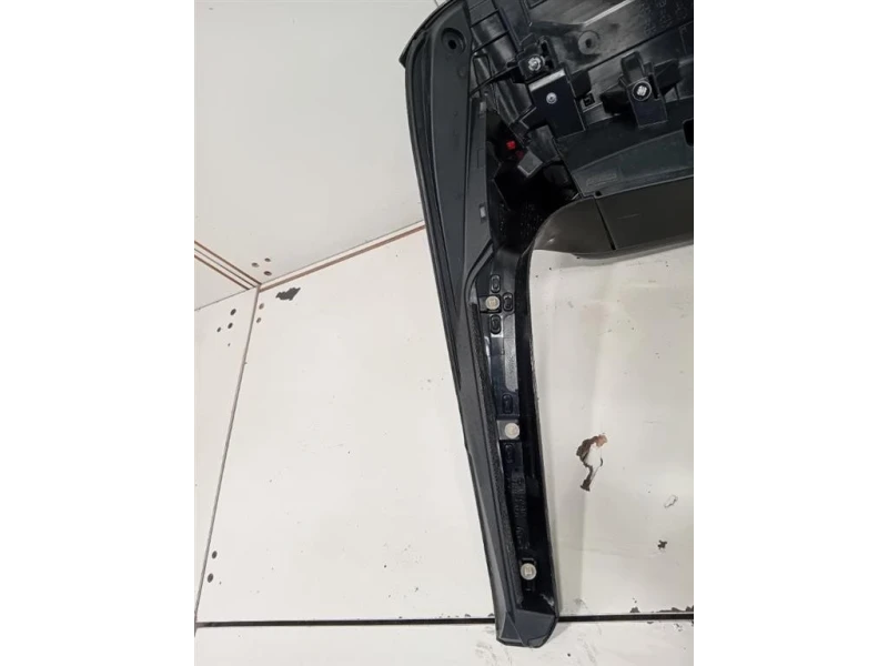 Spoiler Frangivento POST 7608542908 Toyota RAV 4 V 2018