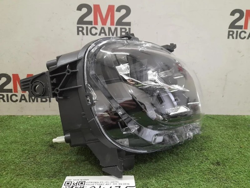 Proiettore ANT DX 9836161580 Citroen C3 III 2016
