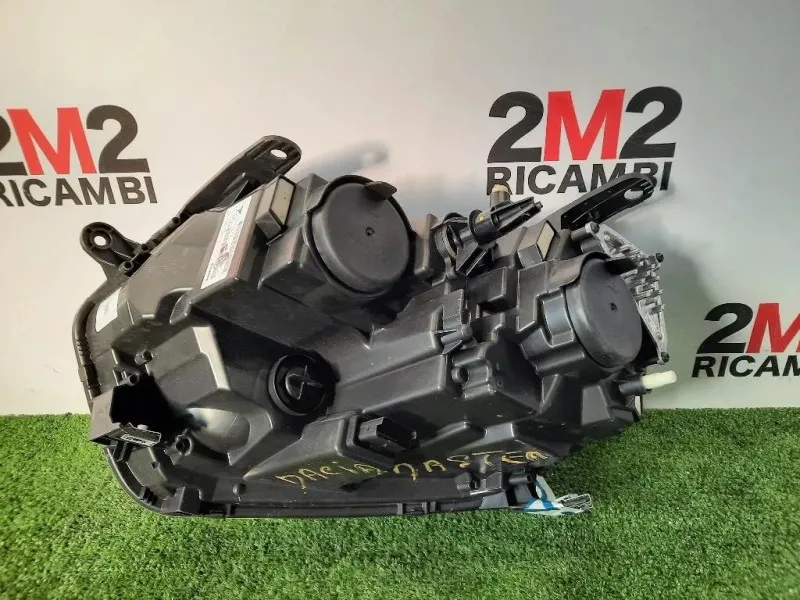 Proiettore ANT DX 260101133R Dacia Duster II 2018