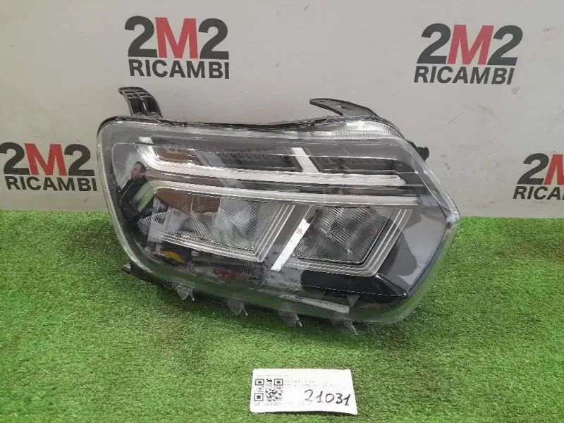 Proiettore ANT DX 260101613R Dacia Duster II 2018