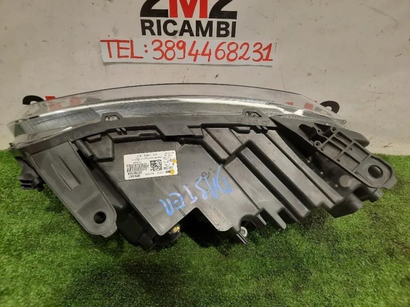 Proiettore ANT DX 260101613R Dacia Duster II 2018