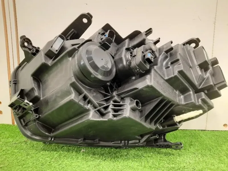 Proiettore ANT DX 260106194R Dacia Duster II 2018