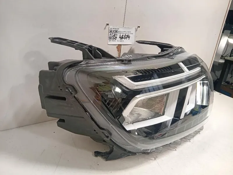 Proiettore ANT DX 260106194R Dacia Duster II 2018