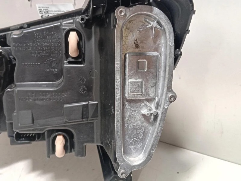 Proiettore ANT DX 260107920R Dacia Sandero III 2020