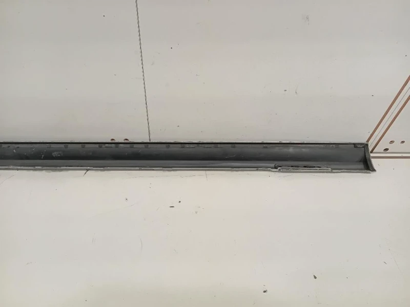 Spoiler Sottoporta DX 8X0 853 446 Audi A1 8X1 2010