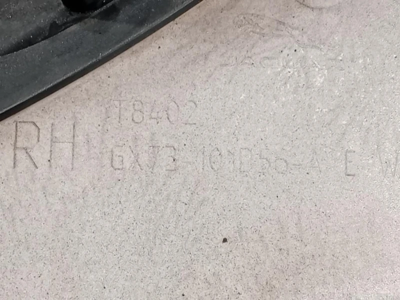 Spoiler Sottoporta DX GX7M-101D56-B Jaguar XE 2015