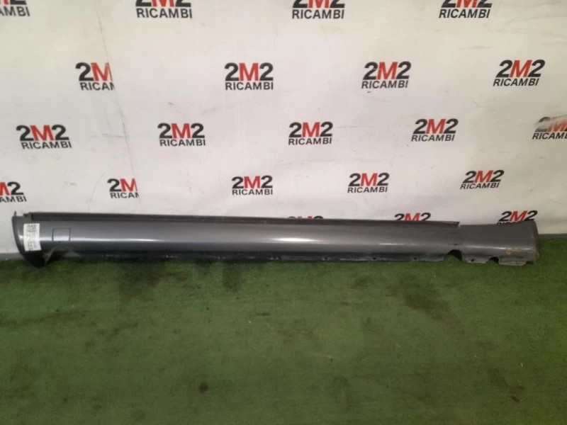 Spoiler Sottoporta DX A1246902440 Mercedes Classe E W124 1985