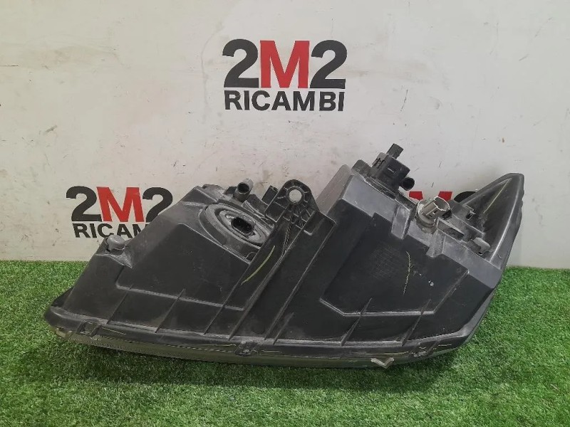 Proiettore ANT DX 05067788AC Fiat Freemont 2011