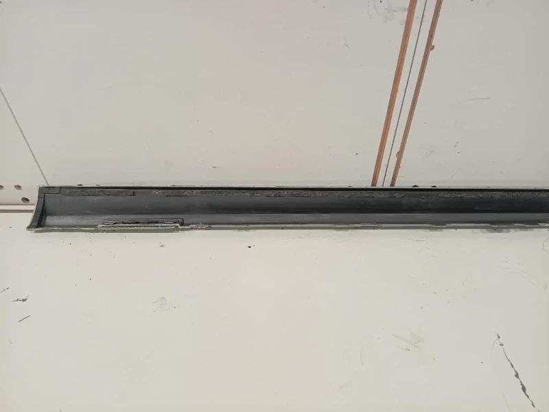 Spoiler Sottoporta SX 8X0 853 445 Audi A1 8X1 2010