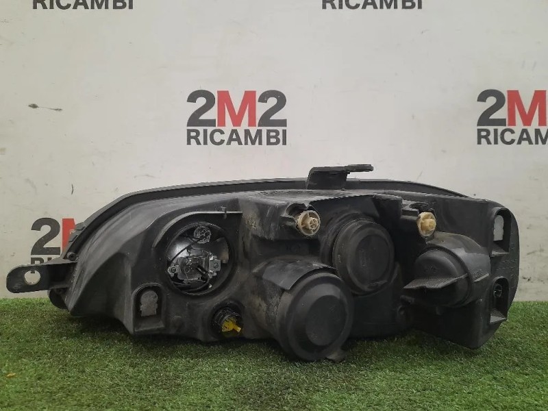 Proiettore ANT DX 89101063 Fiat Punto II 2003