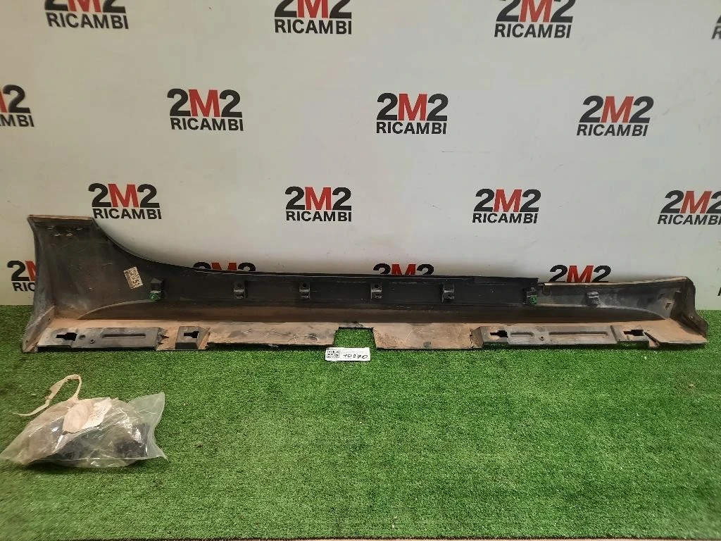 Spoiler Sottoporta SX NA4L51P51 6000621177 Fiat 124 Spider II 2016