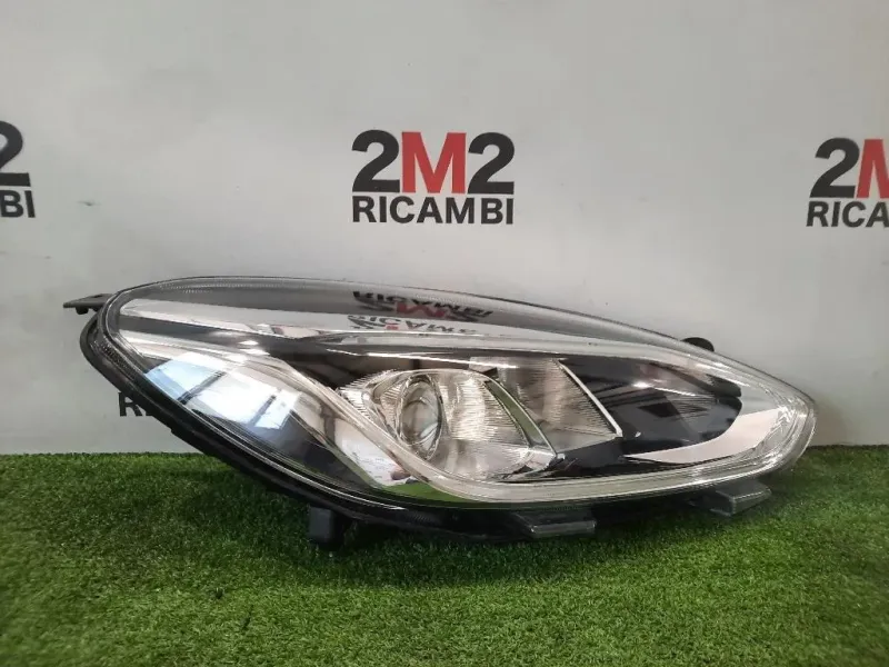 Proiettore ANT DX 2461851 B479HL Ford Fiesta VII 2017