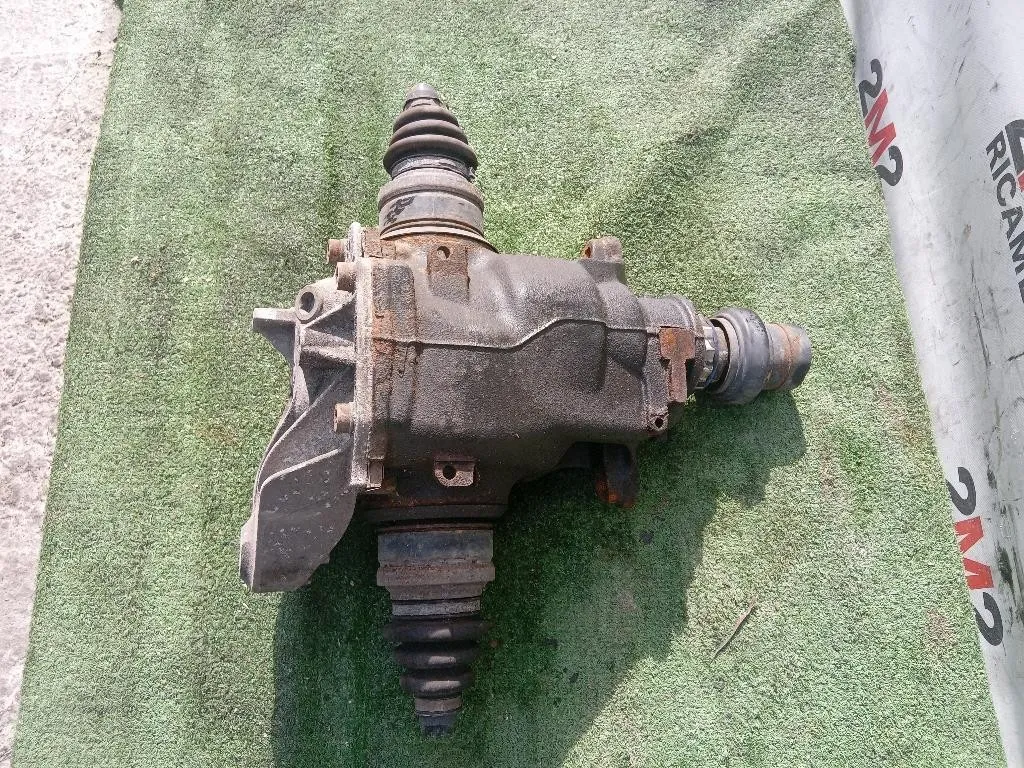 Differenziale POST 7605591-04 Bmw Serie 1 F20 Berlina 2012