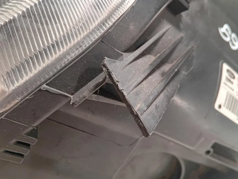 Proiettore ANT DX CV44-13W029-BE Ford KUGA II 2013