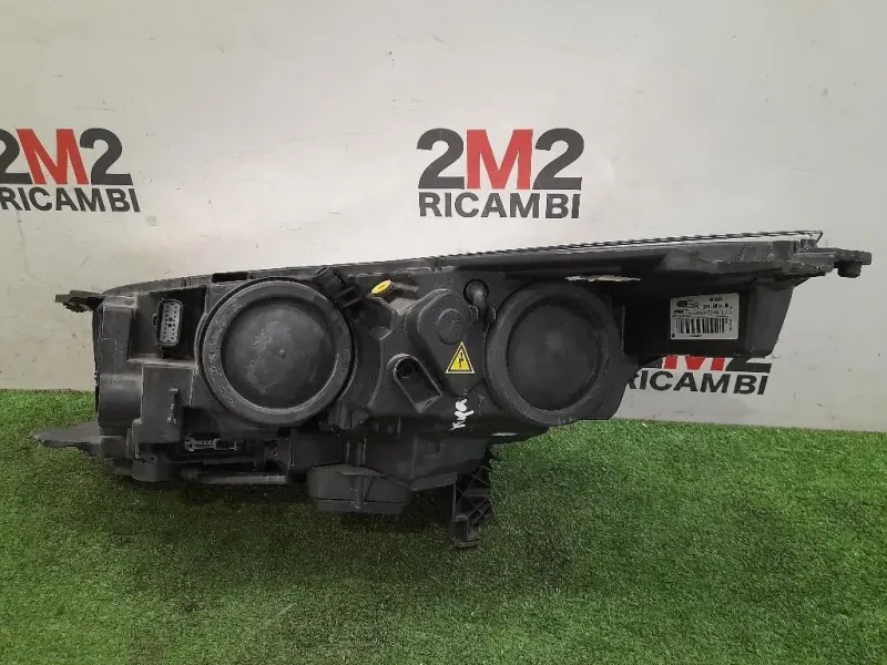 Proiettore ANT DX GV4113D154BH Ford KUGA II 2016