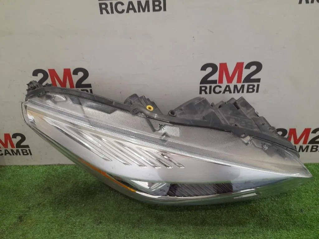 Proiettore ANT DX 90102138 GV4113D154BD Ford KUGA II 2016