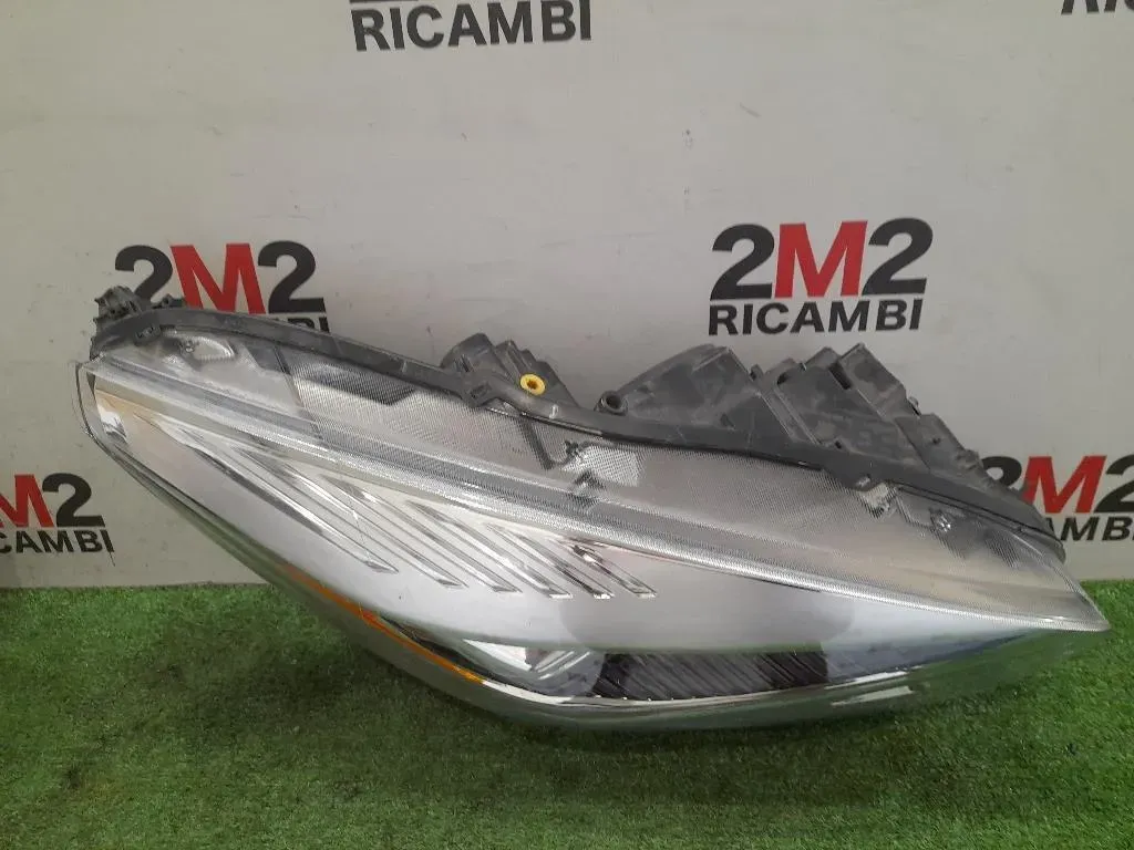 Proiettore ANT DX 90102138 GV4113D154BD Ford KUGA II 2016