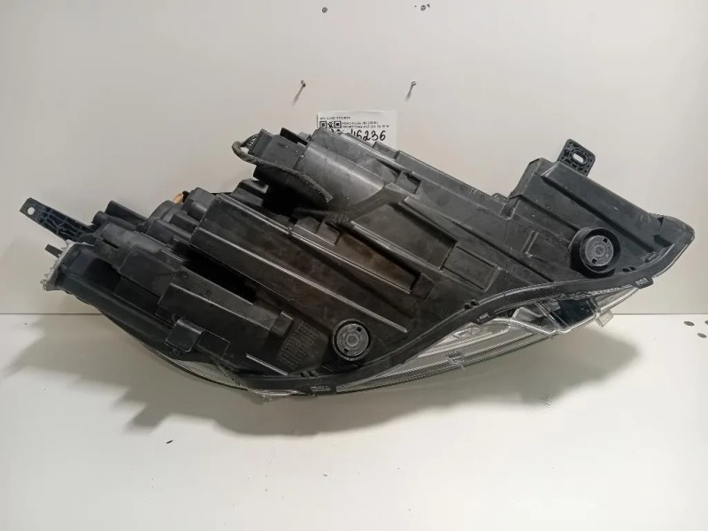 Proiettore ANT DX LV4B13E015CE Ford KUGA III 2020