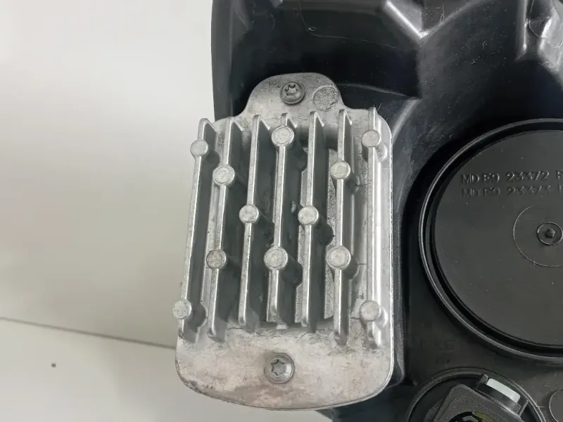 Proiettore ANT DX LV4B13E015CE Ford KUGA III 2020