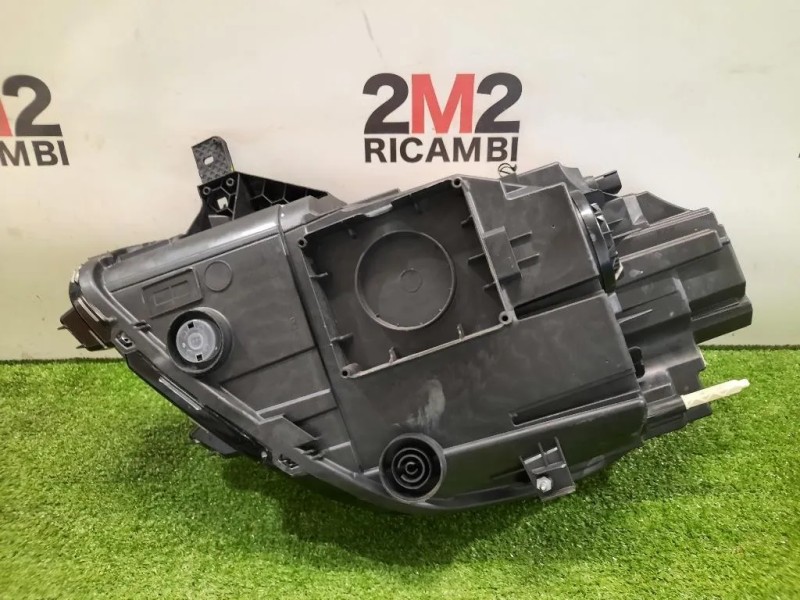 Proiettore ANT DX L1TB13E014EH Ford PUMA II 2019