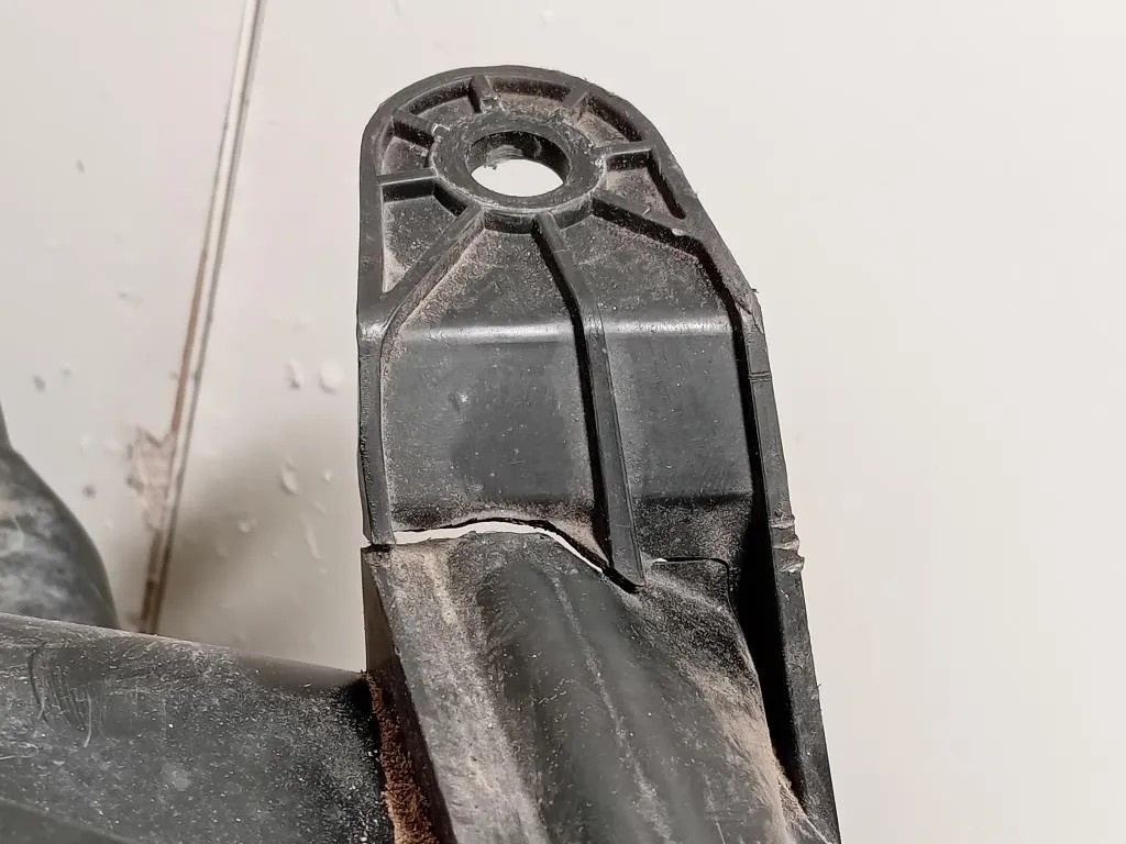 Proiettore ANT DX UD2D 51030 Ford Ranger III 2009