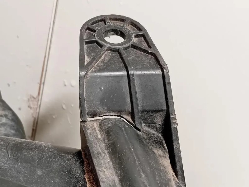 Proiettore ANT DX UD2D 51030 Ford Ranger III 2009