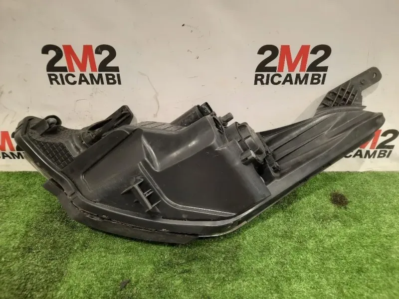 Proiettore ANT DX 92102-C8 Hyundai I20 I 2012