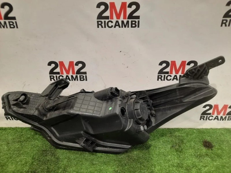 Proiettore ANT DX 92102-C8 Hyundai I20 I 2012