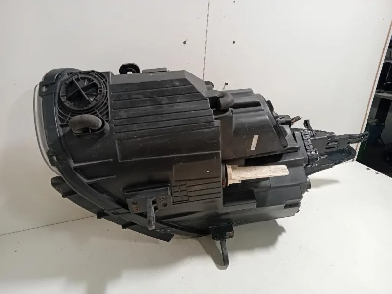 Proiettore ANT DX 92102-3Z100 Hyundai I40 CW 2015