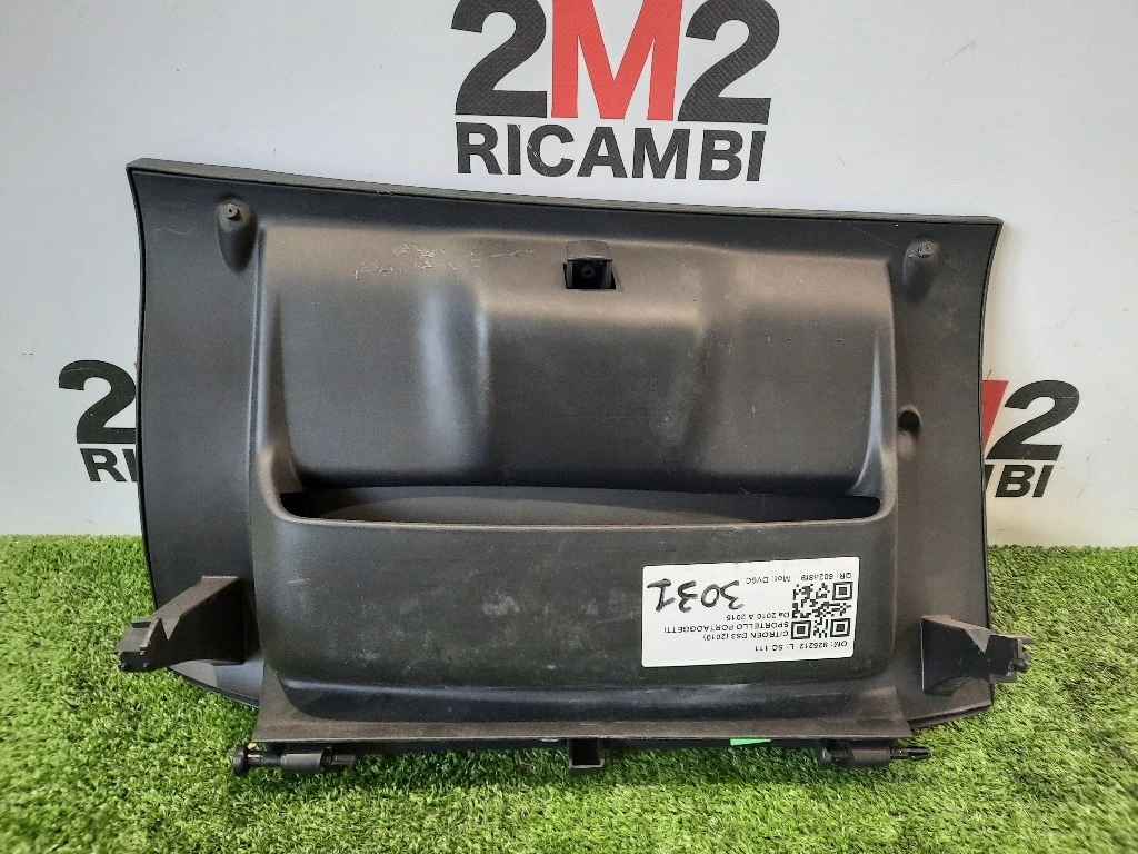 Sportello Portaoggetti CASSETTO CRUSCOTTO Citroen DS3 2010