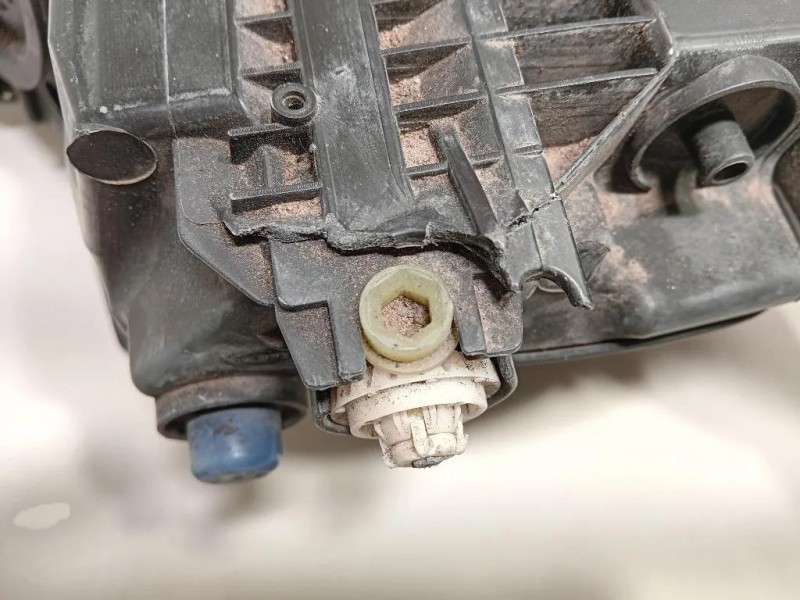 Proiettore ANT DX GX73-13W029-DJ Jaguar XE 2015