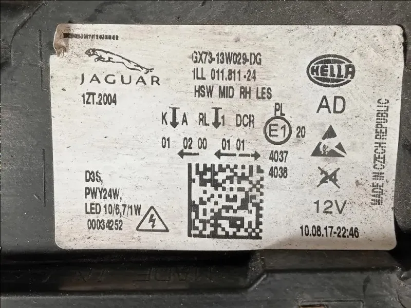 Proiettore ANT DX GX73-13W029-DG Jaguar XE 2015