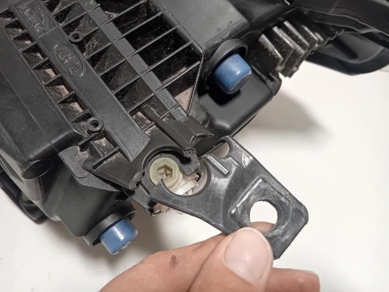 Proiettore ANT DX GX73-13W029-DF Jaguar XE 2015