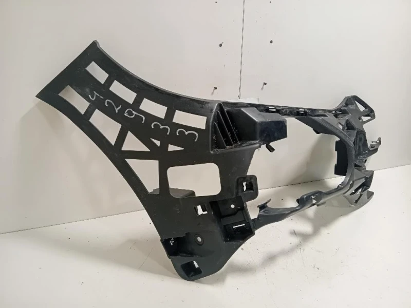 Staffa Angolare Paraurti ANT DX A2128853865 Mercedes Classe E W212 2013