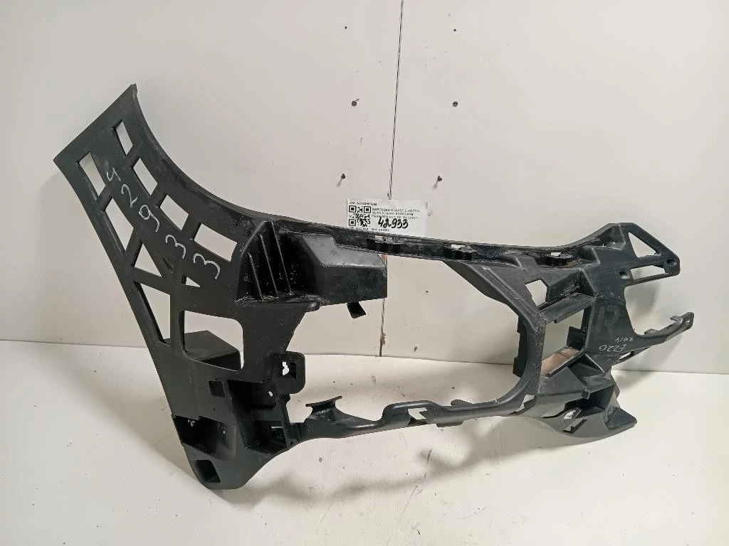 Staffa Angolare Paraurti ANT DX A2128853865 Mercedes Classe E W212 2013